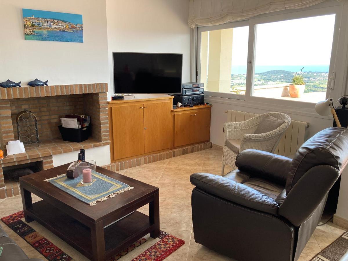 Villa Gardenia Mit Pool Und Traumhaftem Meerblick Санта Кристина д'Аро Екстериор снимка